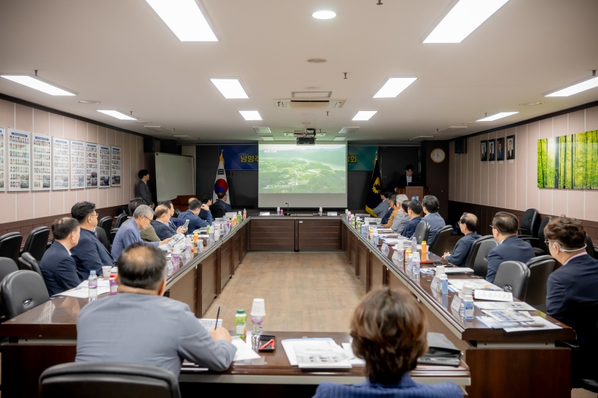 2025. 5. 21. 경기동부상공회의소-남양주시의회 조성대 의장 초청 간담회_14